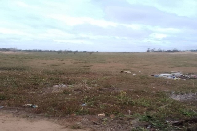 Terrain à morceler de 15 Hectares                                                         à 15 minutes de la plage de Kayar