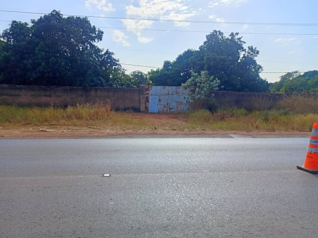 Parcelle TF – 43.780 m², en bordure de la RN1(vers l&rsquo;Aéroport AIDB)