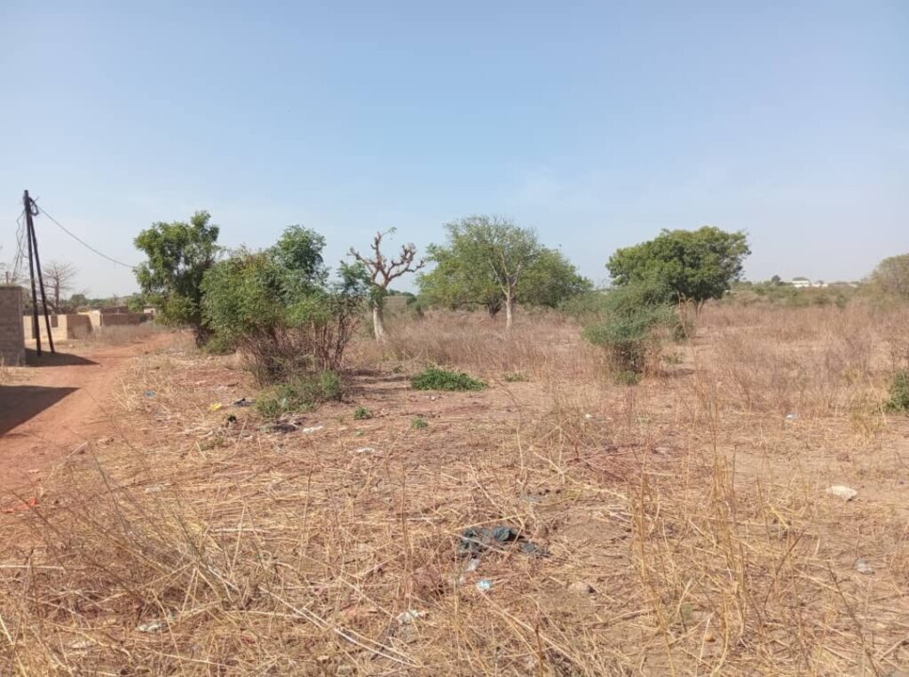 7.500 m² à morceler en parcelles à usage d’habitation vers Pout