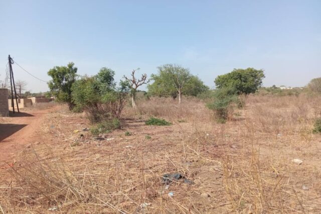 7.500 m² à morceler en parcelles à usage d’habitation vers Pout